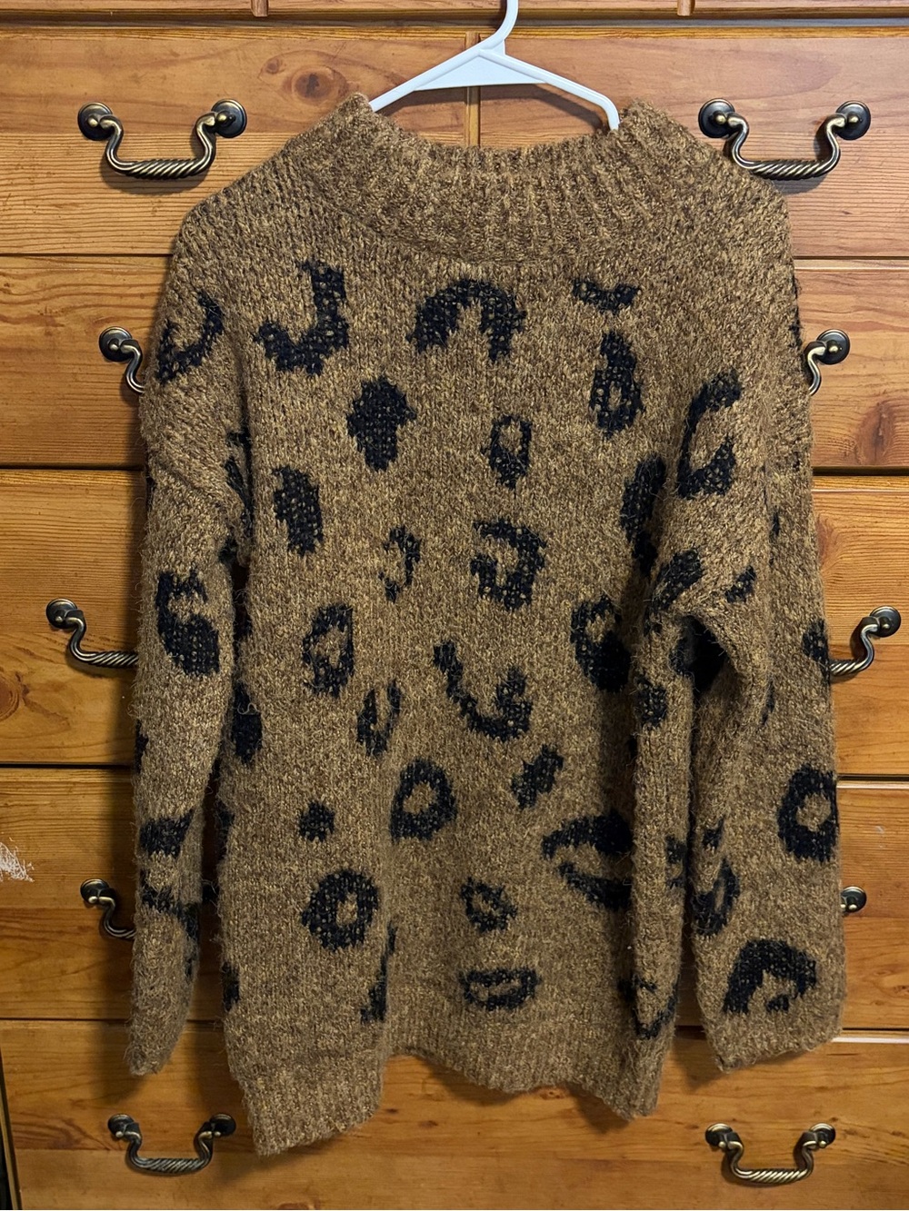 Universal Thread Brown and Black Leopard-Print Crewneck Sweater